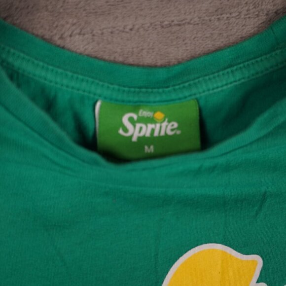 Sprite Soda Green T Shirt Primark Size Medium y2k Novelty Cola Pop Retro - Picture 4 of 5